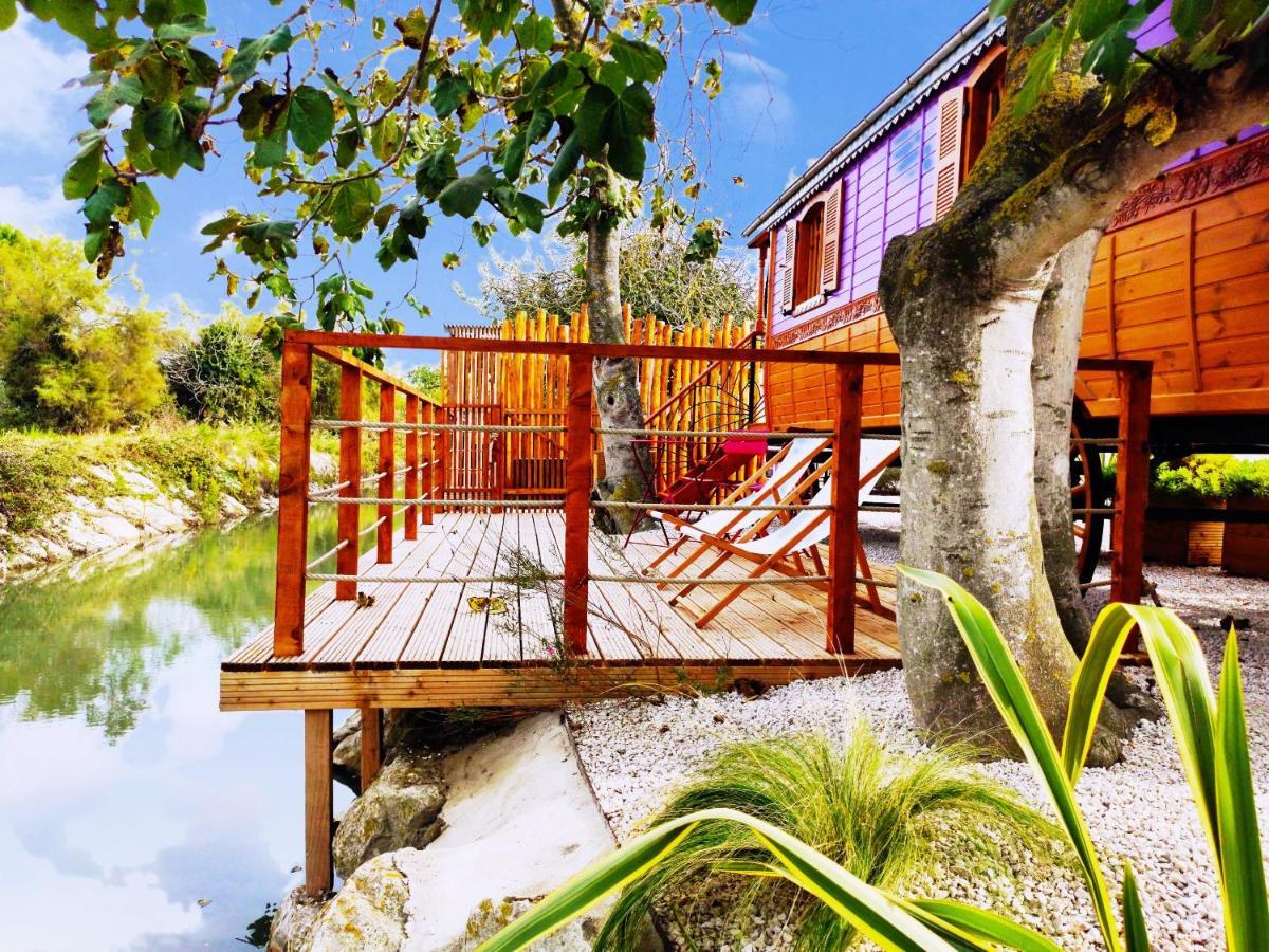 Logis Le Nid Du Pont De Gau Aparthotel Saintes-Maries-de-la-Mer Exterior foto